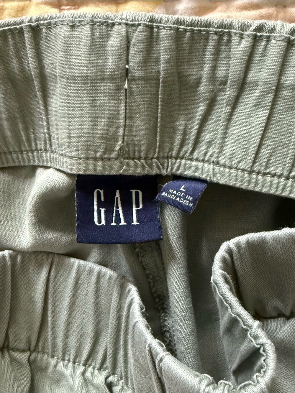 GAP Olive Green Cargo Jogger Pants - Picture 4 of 4